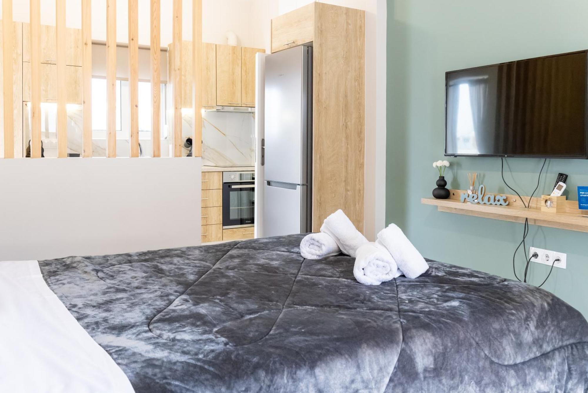 P&K Luxury Apartments 3 كالاماتا المظهر الخارجي الصورة